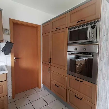 Holiday home Huus 24 *
